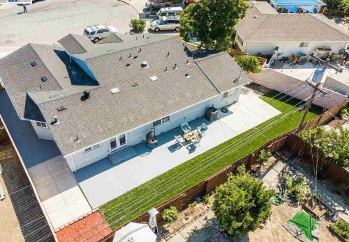 416 Easter Ave, Milpitas CA  95035-4203 exterior