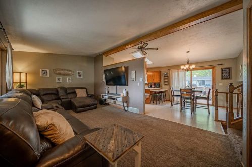 2093 Tunis Rd, Green Bay, WI 54311-6653