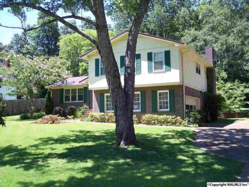 807 Meadowbrook Dr, Scottsboro AL  35768-2830 exterior