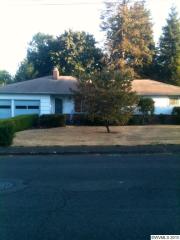 1366 Woodacre Dr, Salem, OR 97302-1551