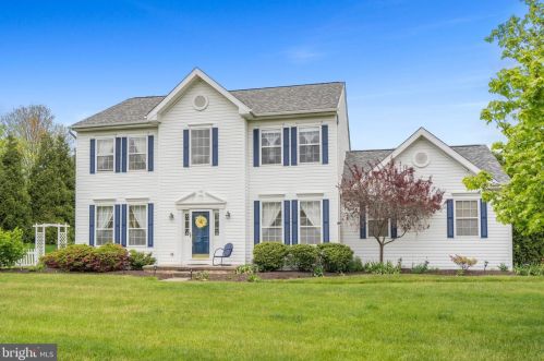 833 Welsh Rd, Collegeville PA  19473-1899 exterior