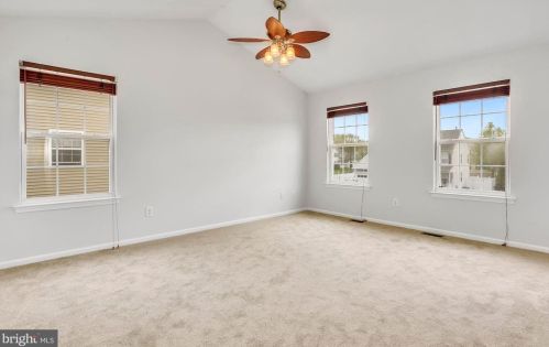 142 Laurel Trl, Swedesboro NJ  08085-4074 exterior