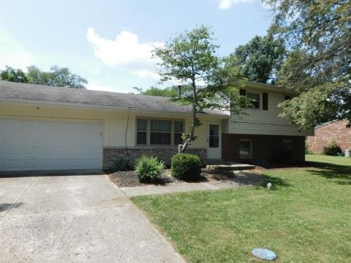 10061 El An Ja Dr, Miamisburg, OH 45342-5156