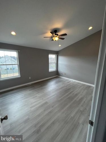 44 Viereck Rd, Swedesboro NJ  08085-3616 exterior