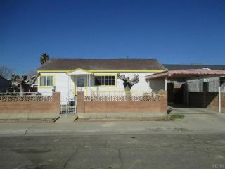 221 Monterey St, Avenal, CA 93204-1232