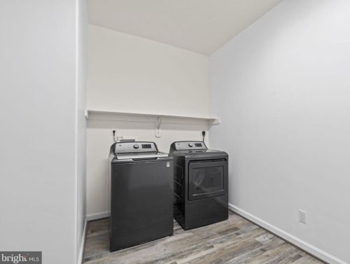 104 Ridgeway St, Fredericksburg VA  22401-2256 exterior
