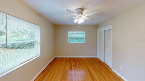 7116 Date Palm Ave, Saint Petersburg FL  33707-2013 exterior