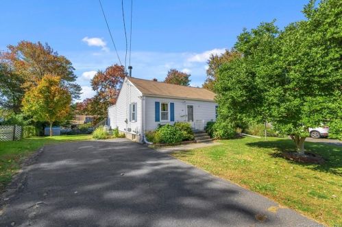 58 Morningside Dr, Bristol, CT 06010-4542