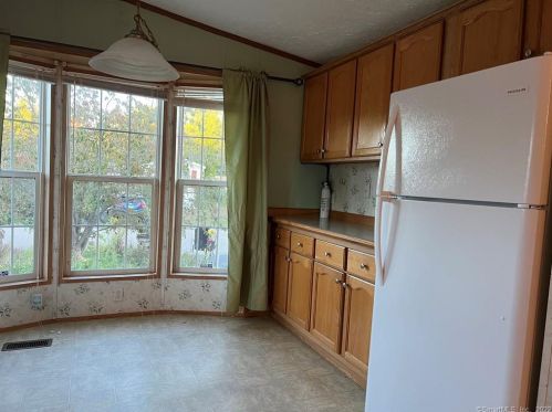 27 Haley Ln, North Windham, CT 06256-1402