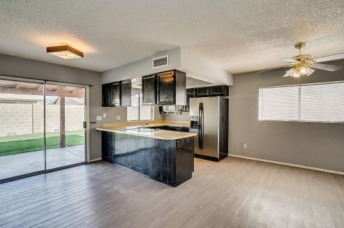 9641 37 Ave, Phoenix AZ 85053-4620 exterior