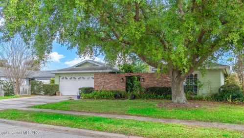 3115 Demaret Dr, Titusville, FL 32780-4816