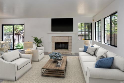 952 Edwards Ave, Santa Rosa CA  95401-4262 exterior