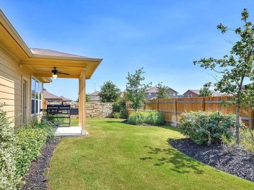 140 Moulins Ln, Georgetown TX  78626-7637 exterior