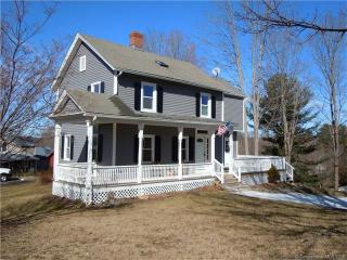 35 South St, Plymouth, CT 06782-2316