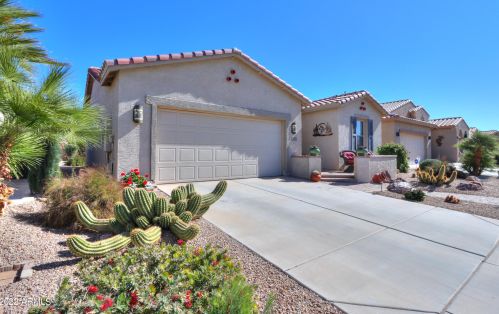 172 Agua Fria Ln, Casa Grande, AZ 85194-3838