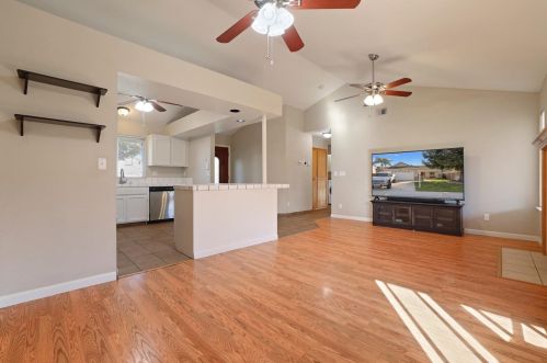 5204 Dolcetto Way, Salida CA  95368-9509 exterior