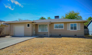 1937 Middleberry Rd, Sacramento CA  95815-4112 exterior