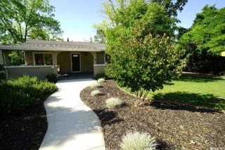 901 Herbert St, Roseville, CA 95678-2128
