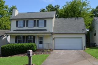 1348 Woodridge Dr, Knoxville, TN 37919-8706