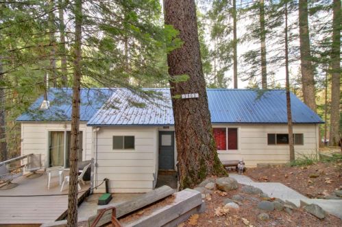 2903 Hazel Valley Rd, Pacific House, CA 95726-9100