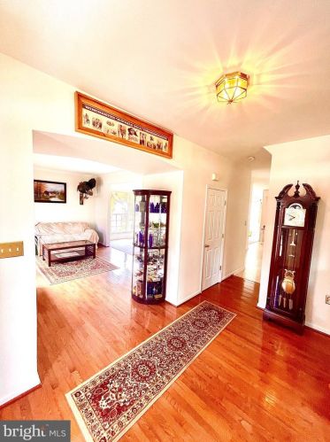 35 Colonial Dr, Charles Town WV  25414-4494 exterior