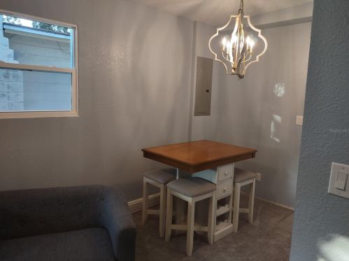 7889 64th St, Pinellas Park FL  33781-2122 exterior