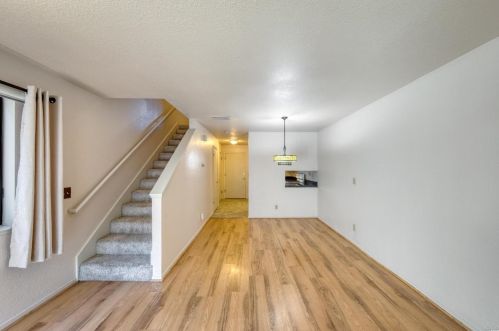 2165 Meadowbrook Ct, Santa Rosa, CA 95403-2666