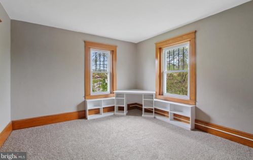 792 Delta Rd, Red Lion PA  17356-9167 exterior