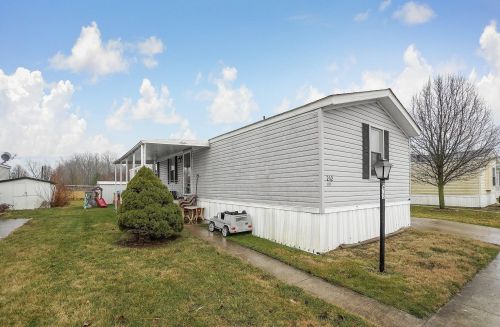 212 Rosie Ave, Pataskala, OH 43062-7211