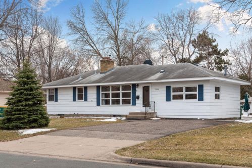 5355 Northport Dr, Minneapolis, MN 55429-3300