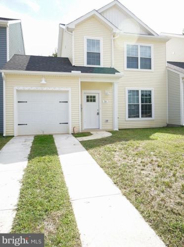 16 Parkview Dr, Carlisle, PA 17013-2208