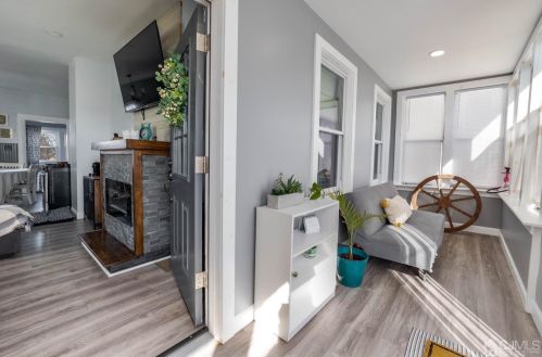 25 Hanson Ave, Perth Amboy NJ  08863-1730 exterior