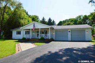 121 Holiday Rd, Rochester, NY 14623-4721