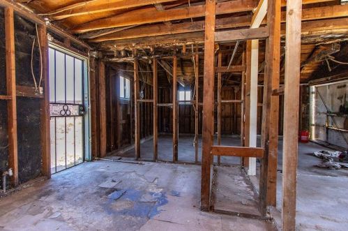 633 Greenway Ave, Turlock CA  95380-6424 exterior