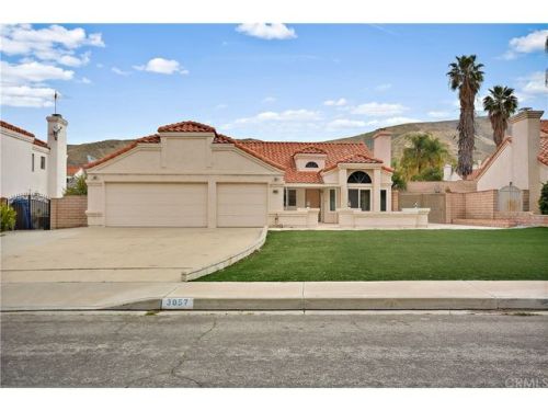 3057 Prado Ln, Colton, CA 92324-9545