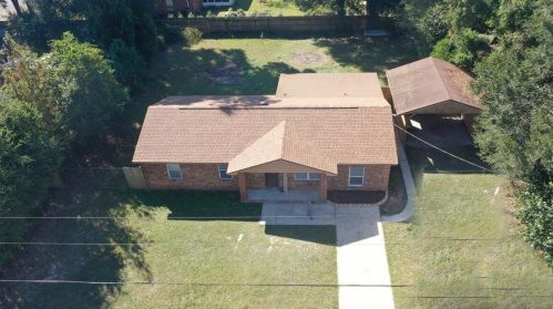 6207 Glenwood Dr, Milton, FL 32583-8913
