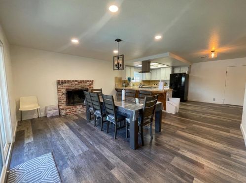 6128 Chickasaw Ct, Manteca CA  95336-2557 exterior