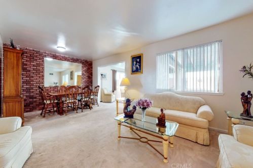 1317 Windsor St, West Covina CA  91790-4629 exterior