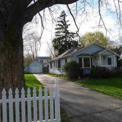 48 Arnett Rd, Rhinebeck, NY 12572-1704
