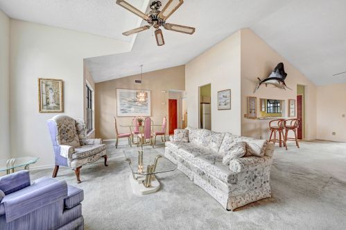 4370 Westlake Dr, Titusville FL  32780-5995 exterior