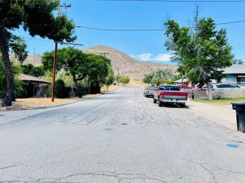 328 Avenue 1, Lake Elsinore, CA 92530-4324