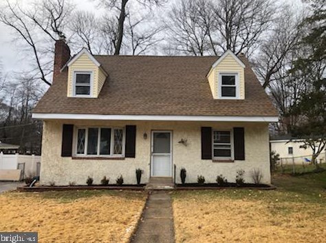 1355 Valley Rd, Woodlyn, PA 19094-1123