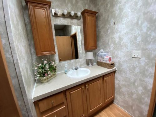 619 Flanigan Rd, Listonburg PA  15424-2029 exterior