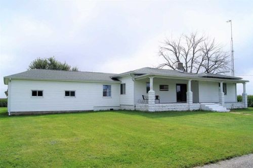 8814 Beaver Dam Rd, Claypool, IN 46510-9539