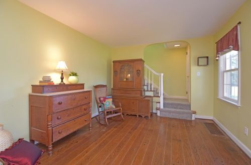 6009 Cleves Warsaw Pike, Cincinnati OH 45233-4935 exterior