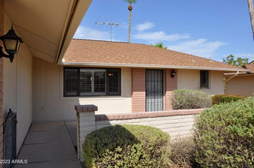 13002 Meeker Blvd, Sun City AZ  85375-3803 exterior