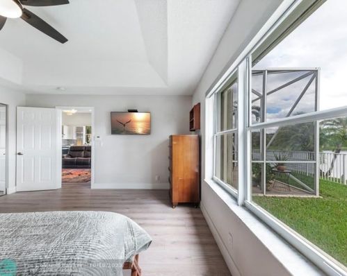 13072 18th Ct, Hollywood FL  33028-2511 exterior