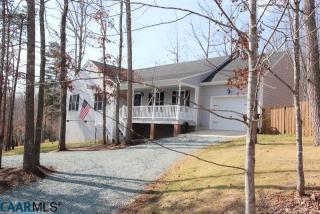 41 Woodlawn Dr, Bybee VA  22963-2728 exterior