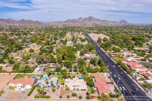 8007 7th Ave, Phoenix AZ  85021-5613 exterior