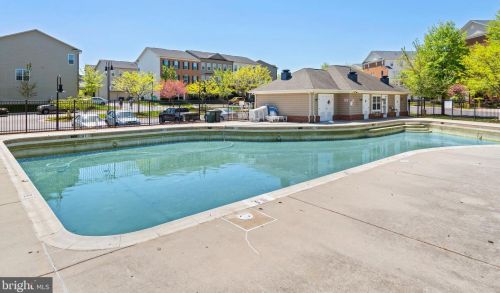 15140 Silica St, Haymarket VA  20169-6257 exterior